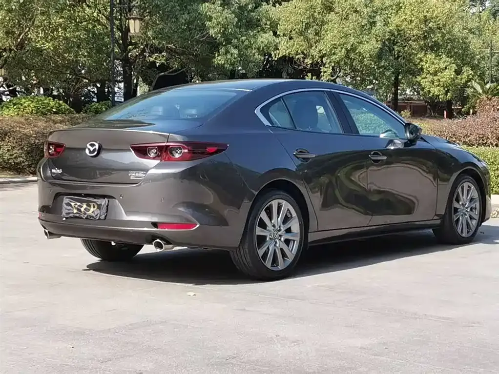 Mazda 3 Axela 2021 из CN, фото 4