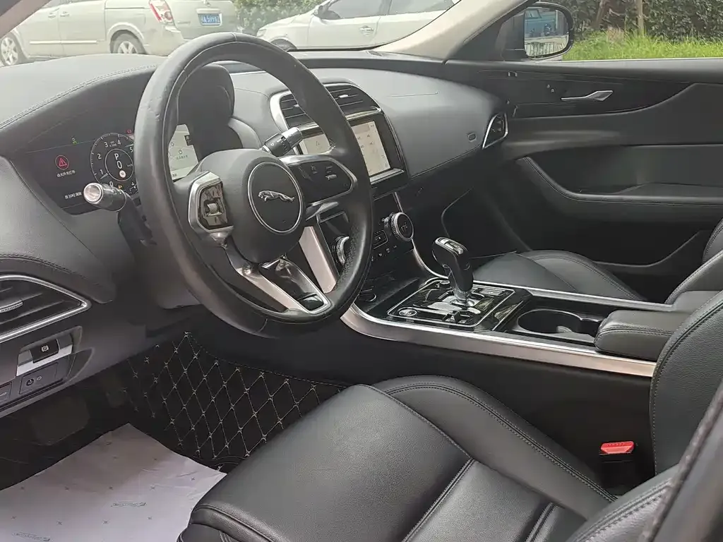 Jaguar XEL 2022 из CN, фото 10
