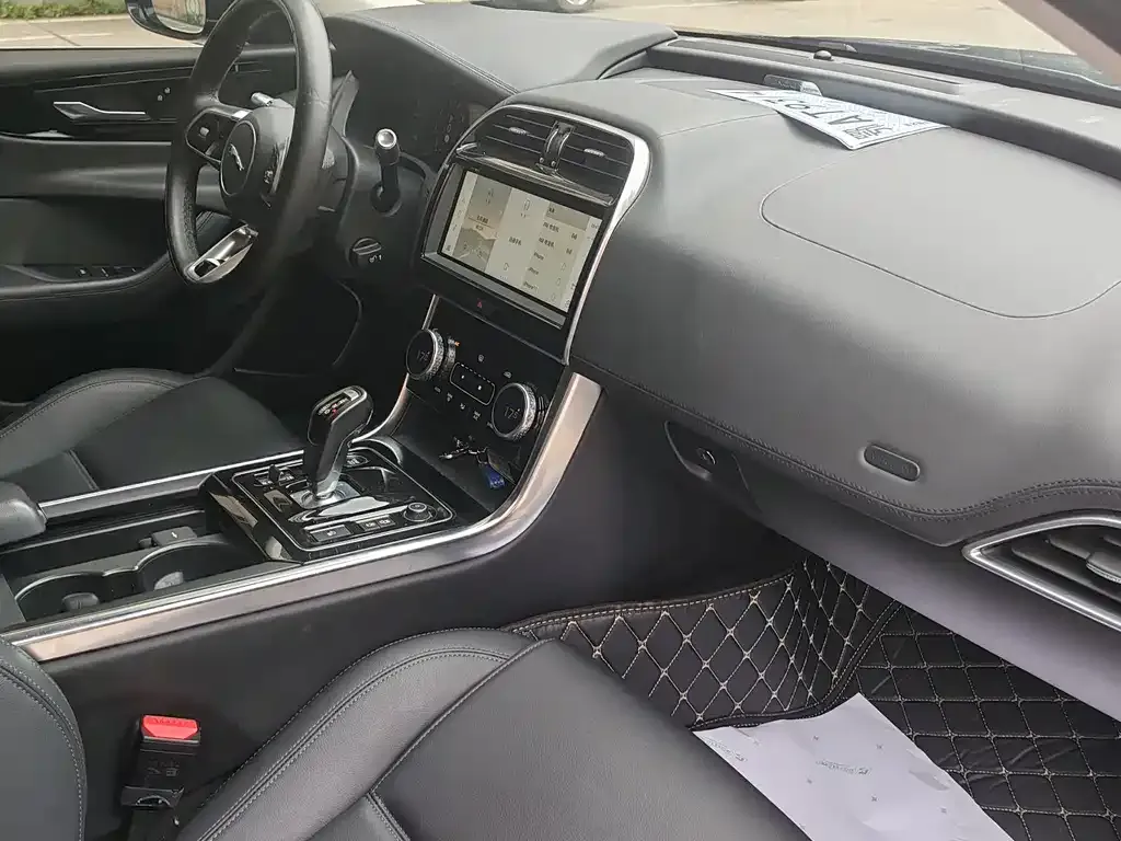 Jaguar XEL 2022 из CN, фото 9
