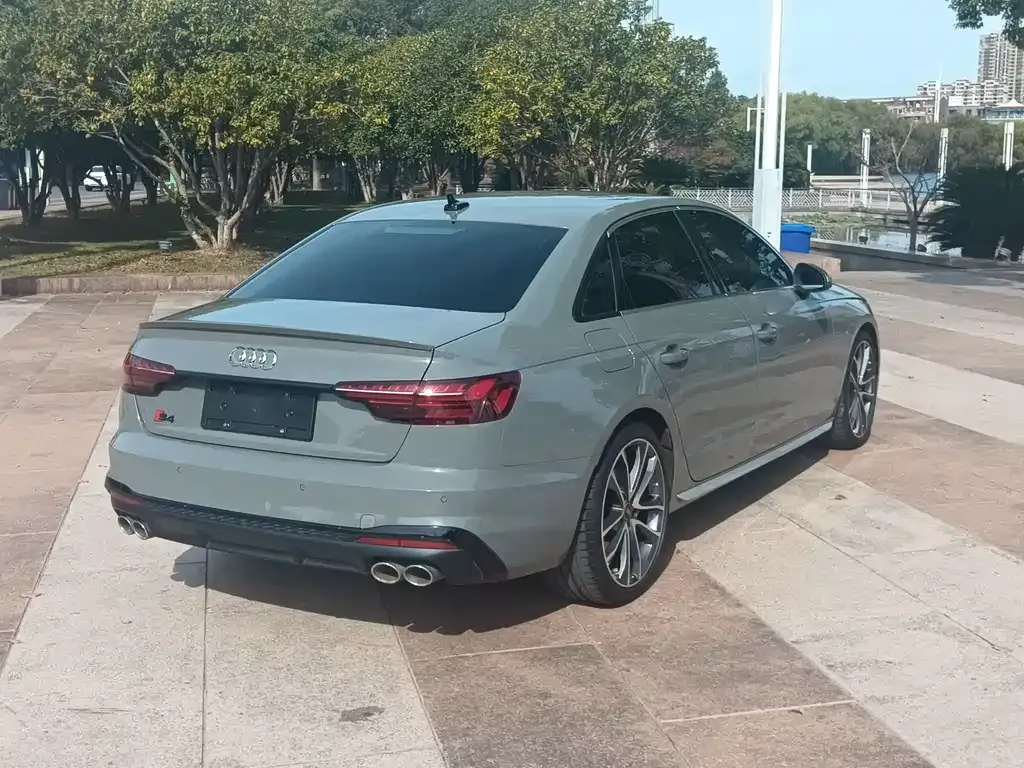 Audi S4 2021 из CN, фото 5