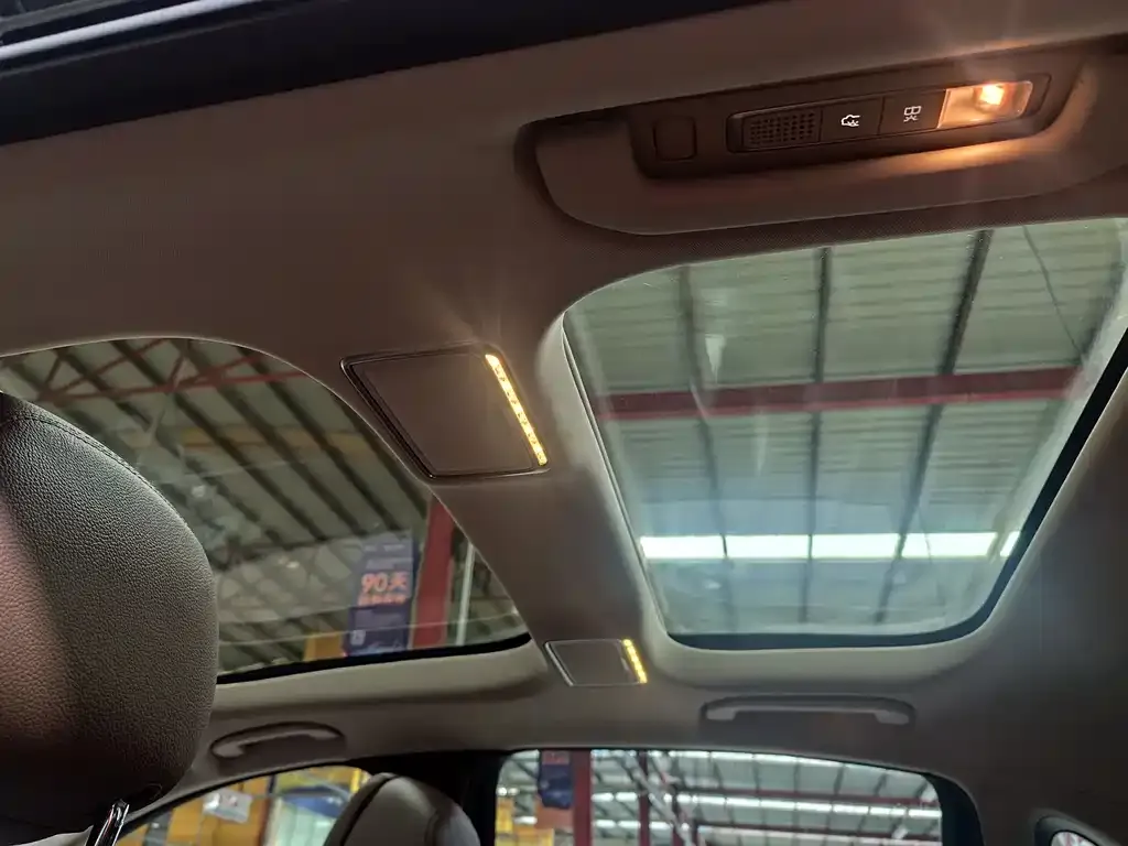 Mercedes-Benz E-Class 2023 из CN, фото 8