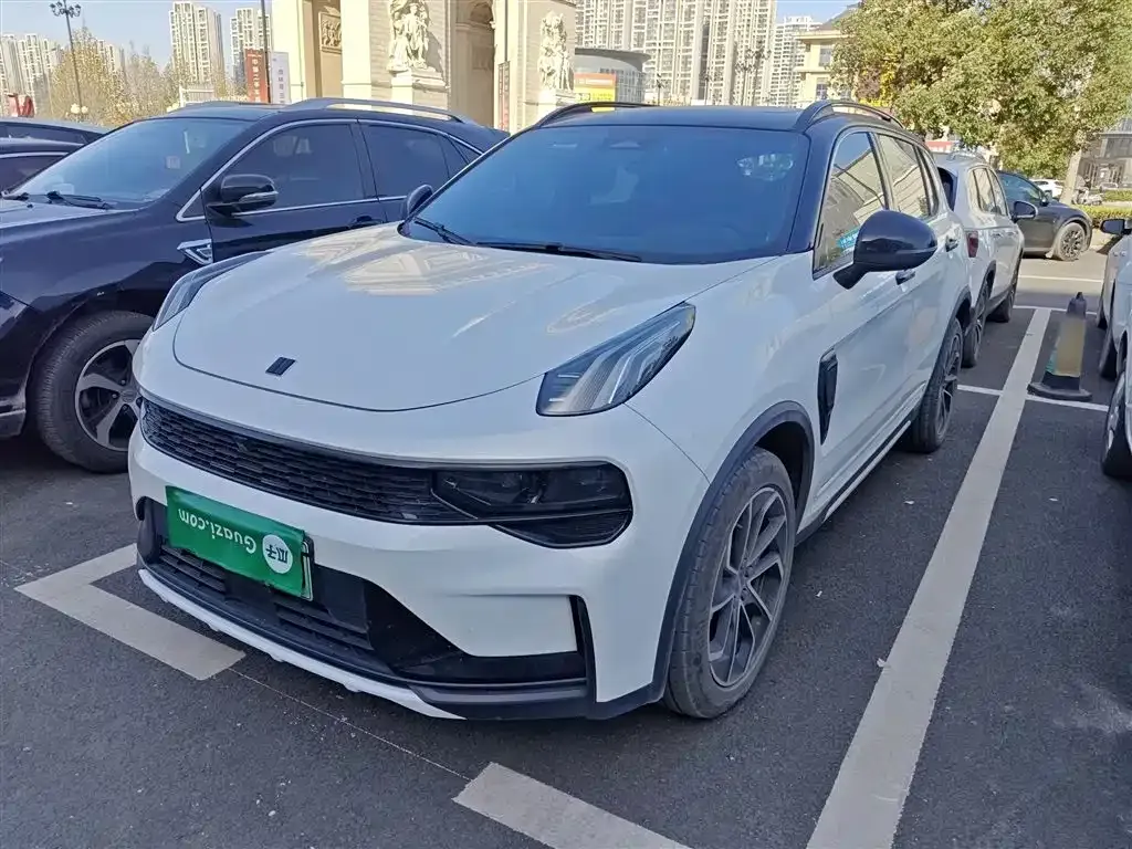 Lynk & Co 01 EM-P 2022 из CN, фото 1