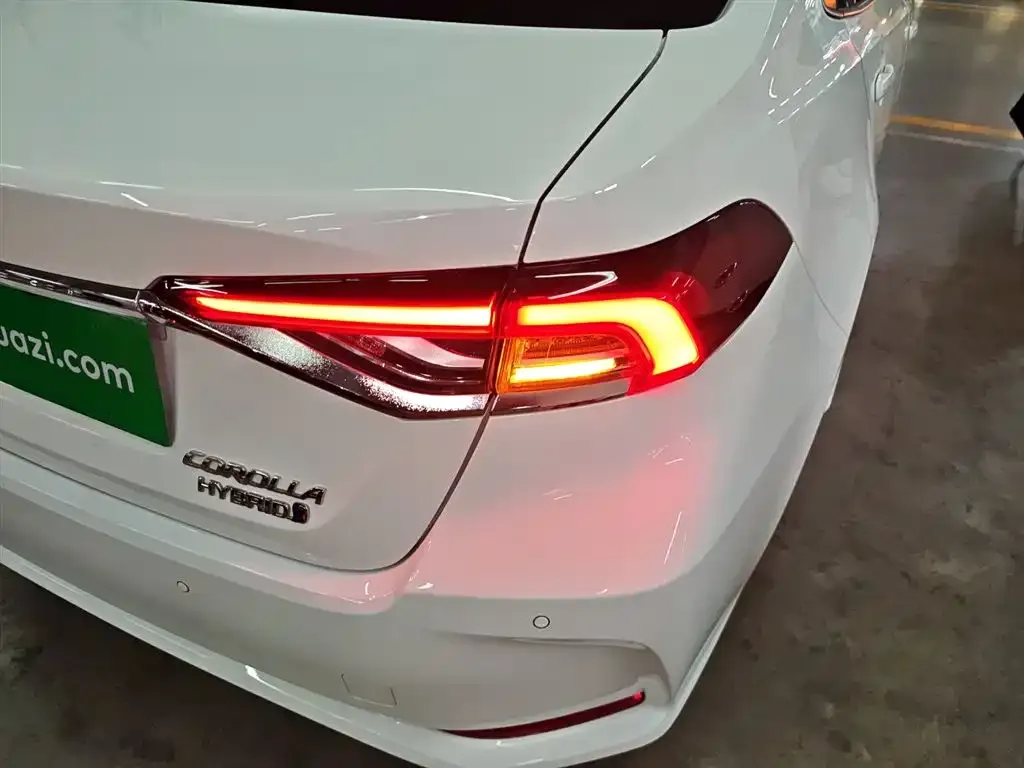 Toyota Corolla 2023 из CN, фото 8