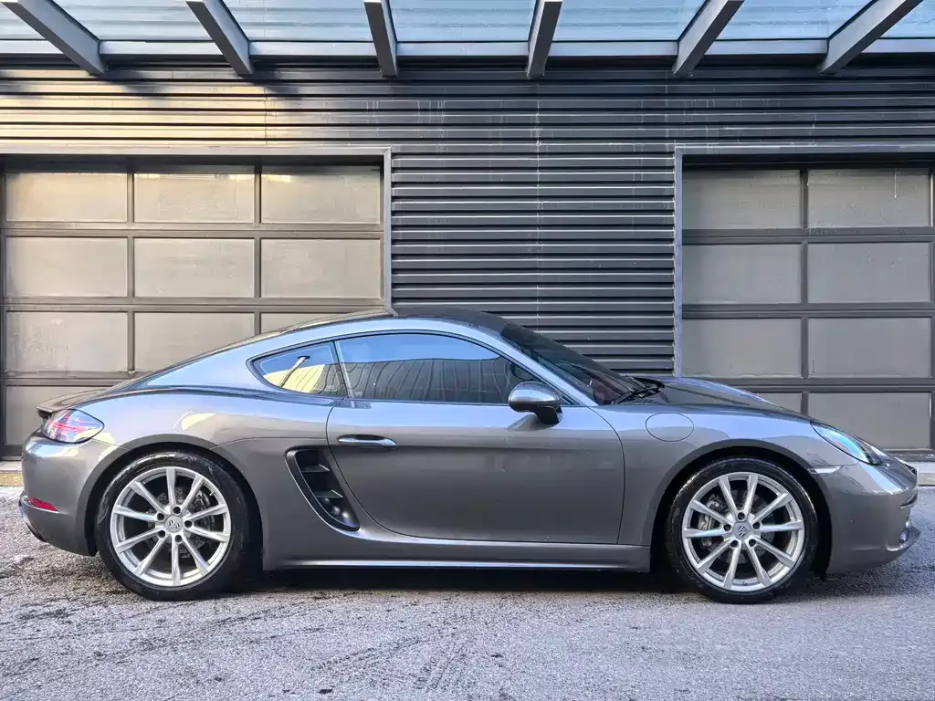 Porsche 718 2022 из CN, фото 4