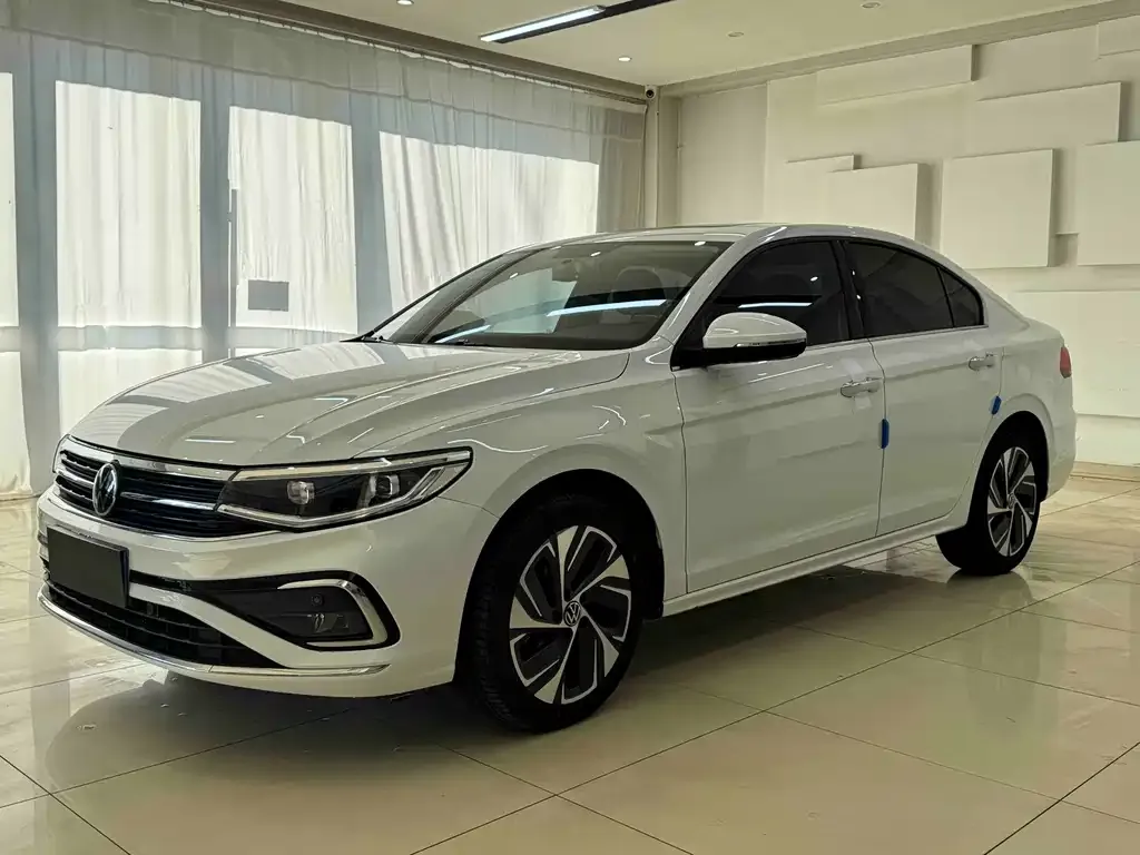 Volkswagen Bora 2022 из CN, фото 1