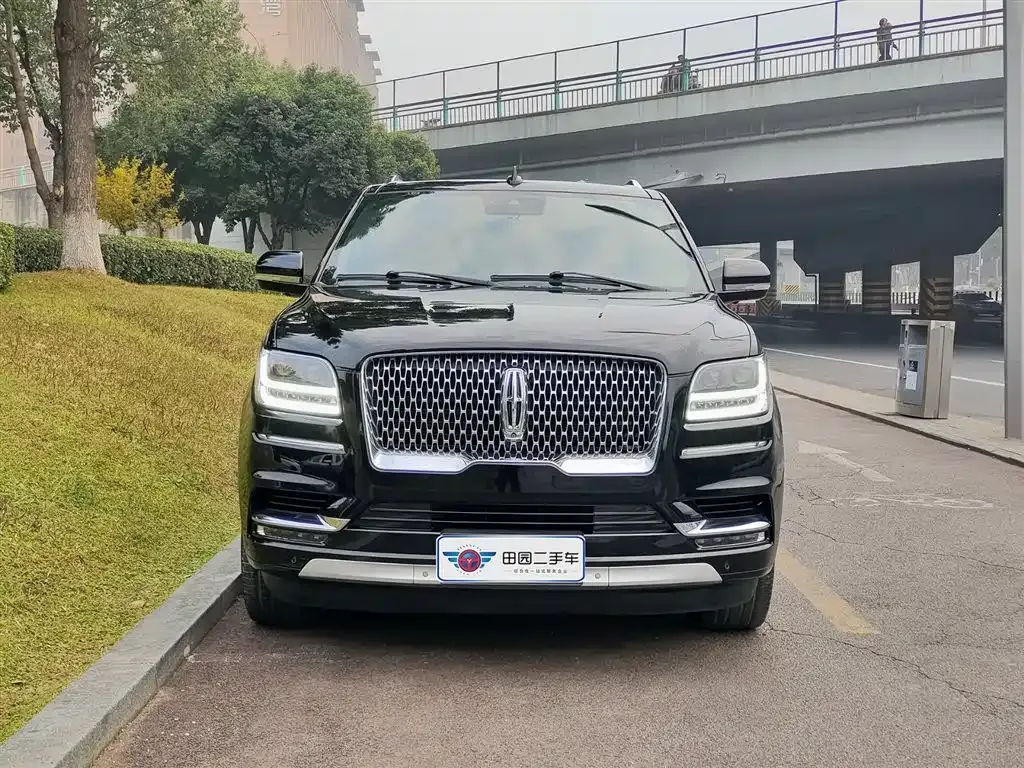 Lincoln Navigator 2022 из CN, фото 2