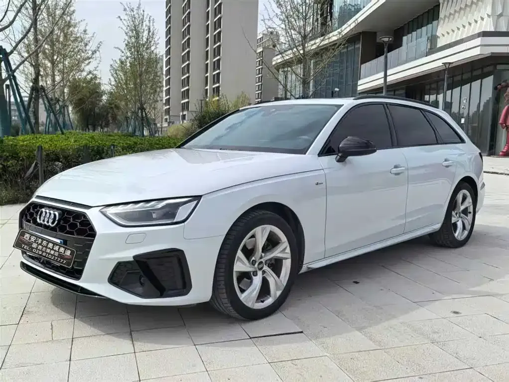 Audi A4 (Import) 2022 из CN, фото 1