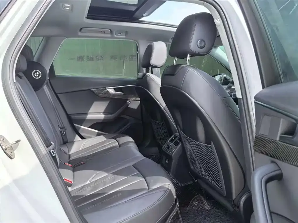 Audi A4 (Import) 2022 из CN, фото 6