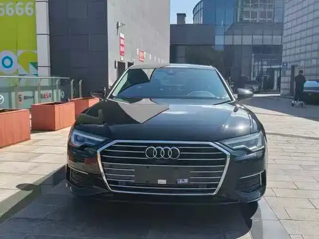 Audi A6L 2022 из CN, фото 2