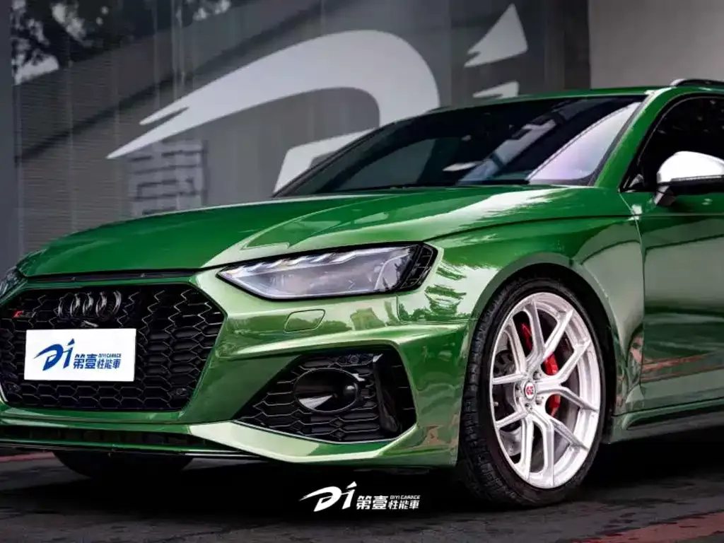 Audi RS 4 2021 из CN, фото 2