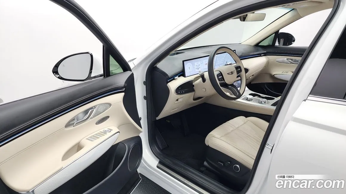 Genesis GV70 — фото 10