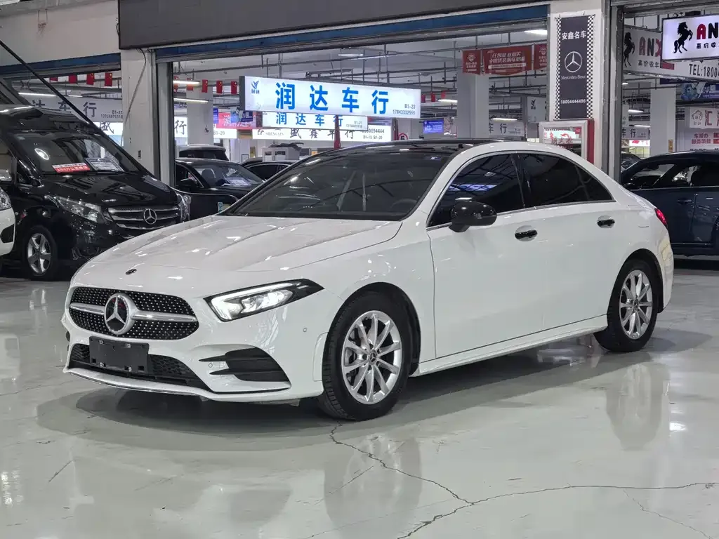 Mercedes-Benz A-Class — фото 1