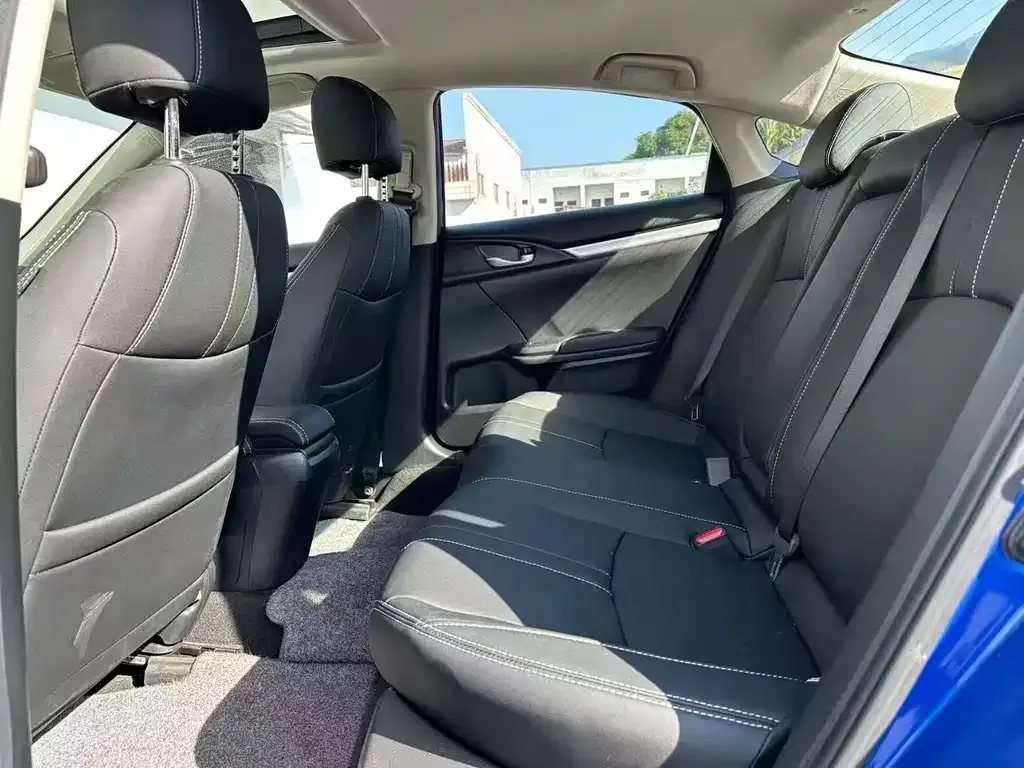 Honda Civic 2021 из CN, фото 6