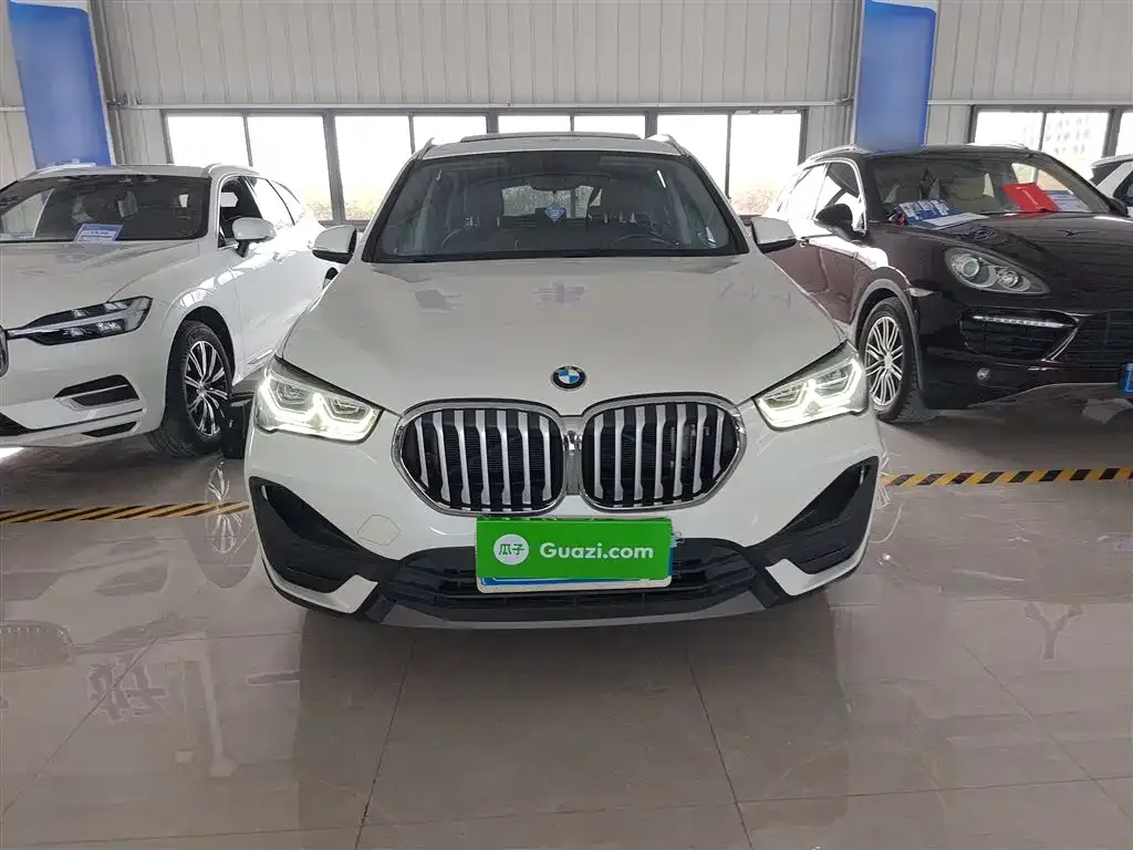 BMW X1 2021 из CN, фото 3