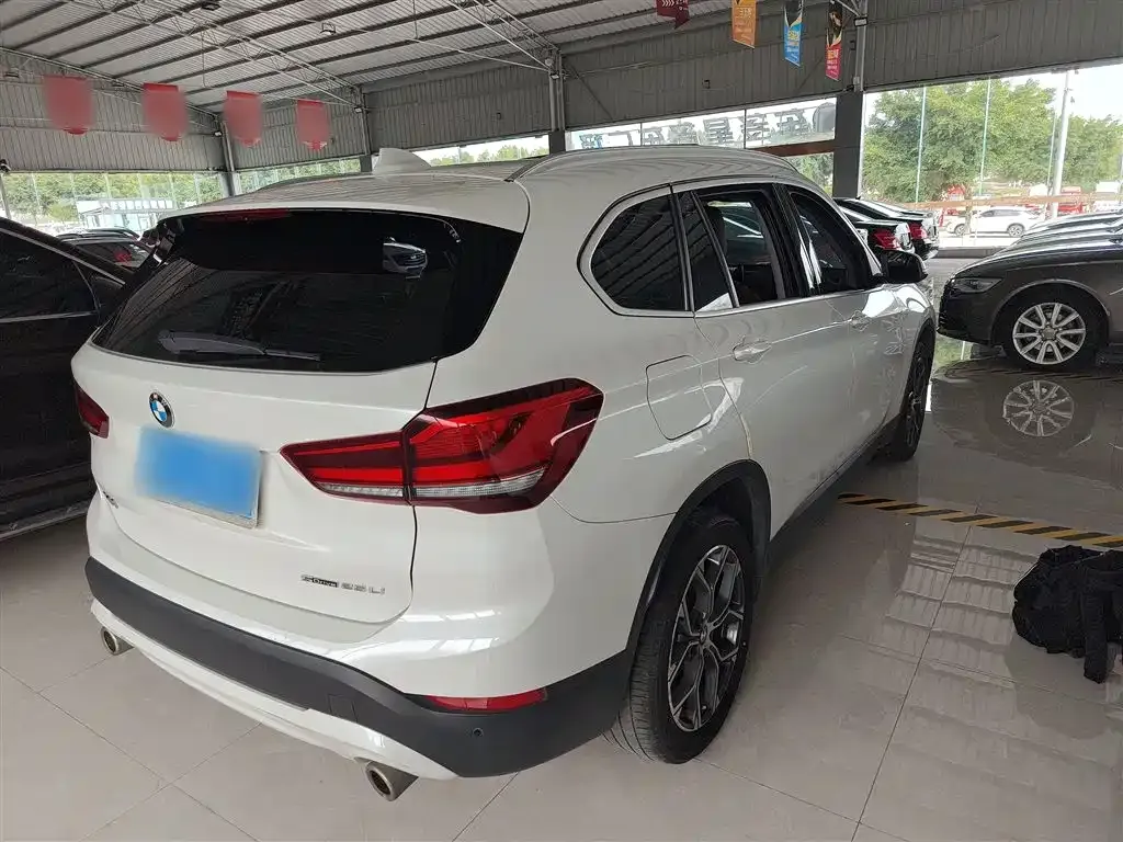 BMW X1 2021 из CN, фото 7