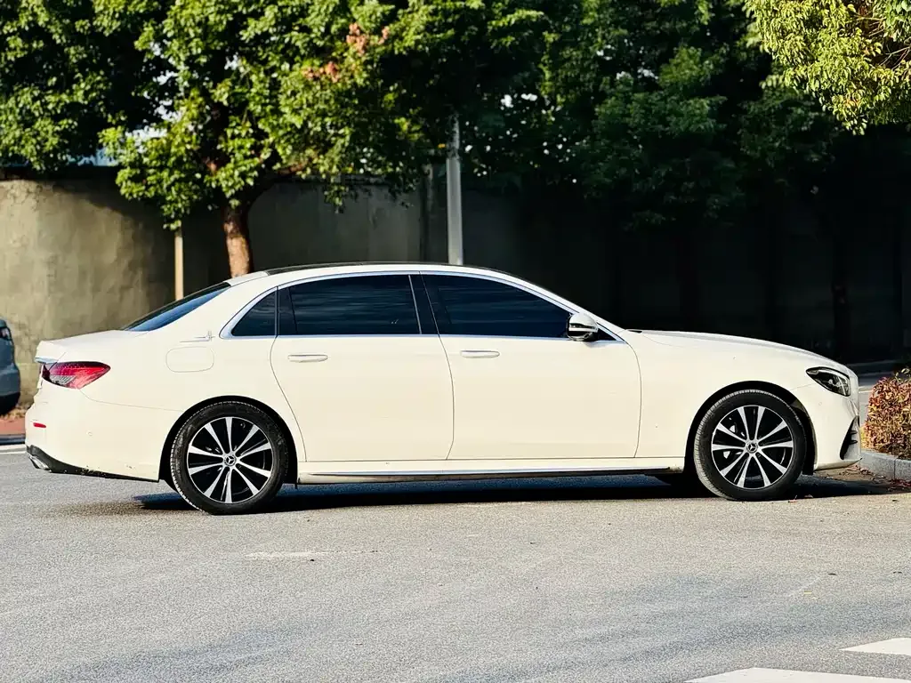 Mercedes-Benz E-Class New Energy 2023 из CN, фото 3