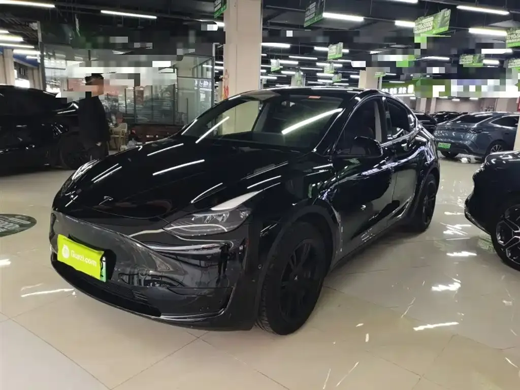 Tesla Model Y 2023 из CN, фото 1