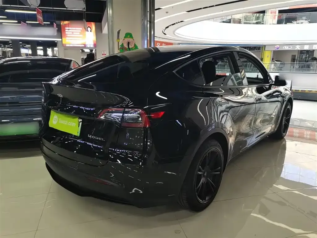 Tesla Model Y 2023 из CN, фото 7
