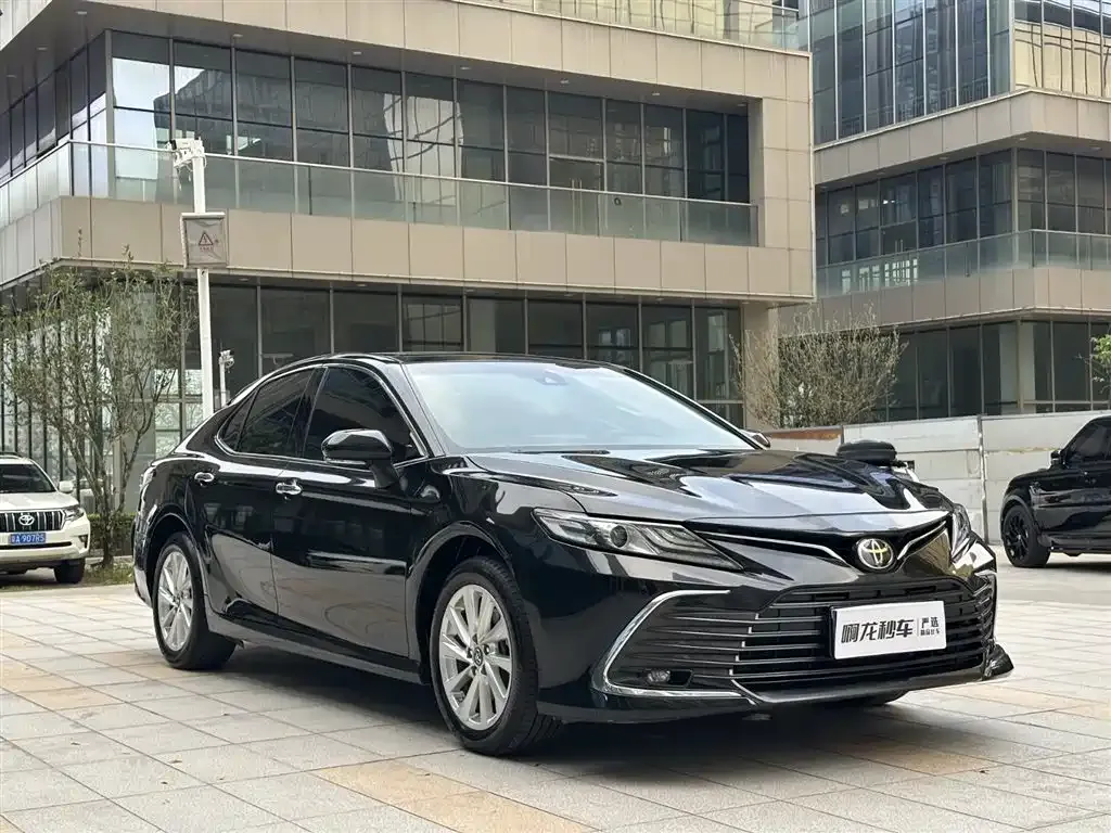 Toyota Camry 2023 из CN, фото 4