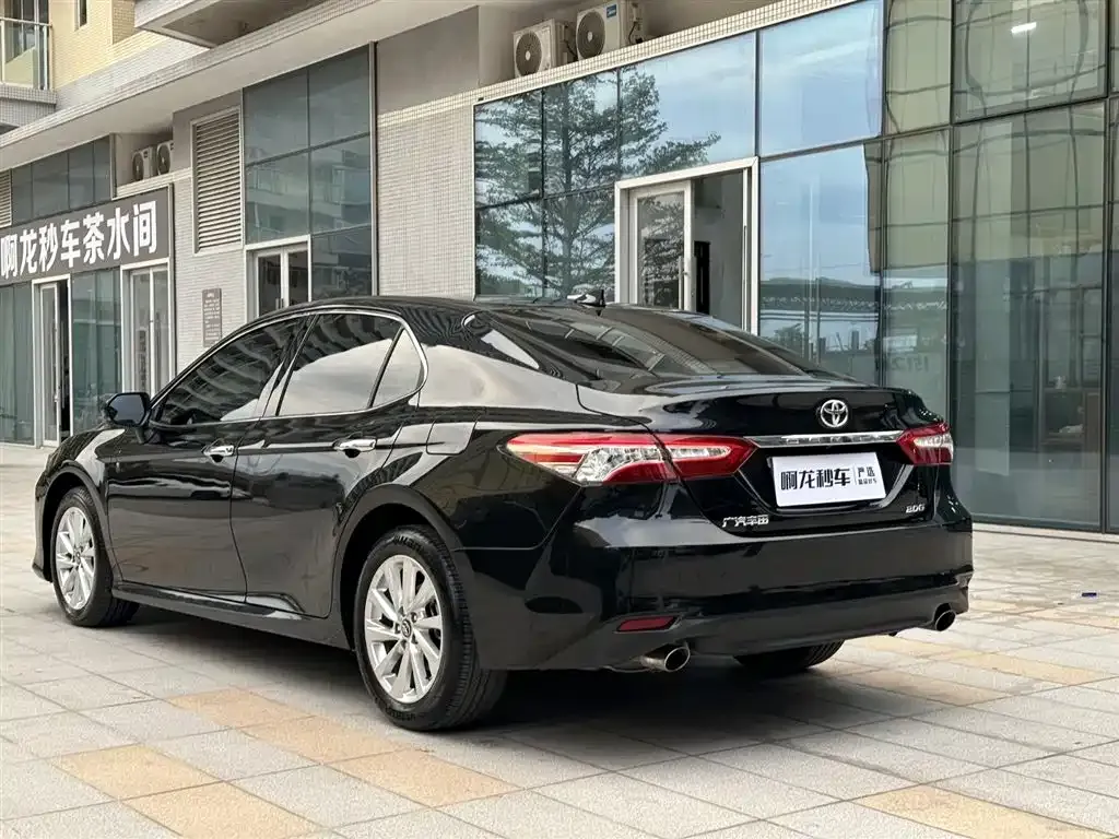 Toyota Camry 2023 из CN, фото 6