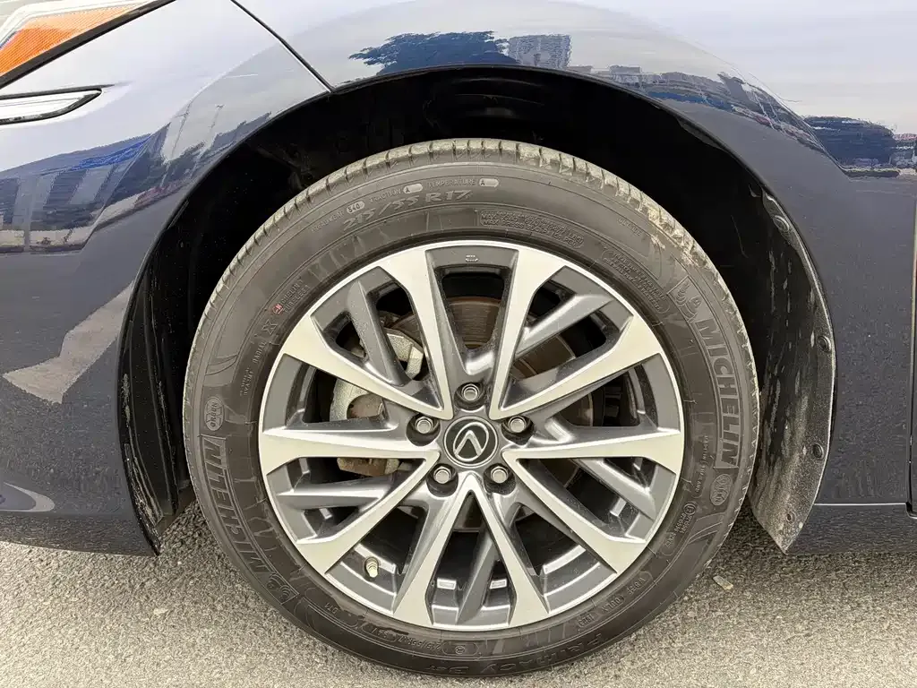 Lexus ES 2023 из CN, фото 3