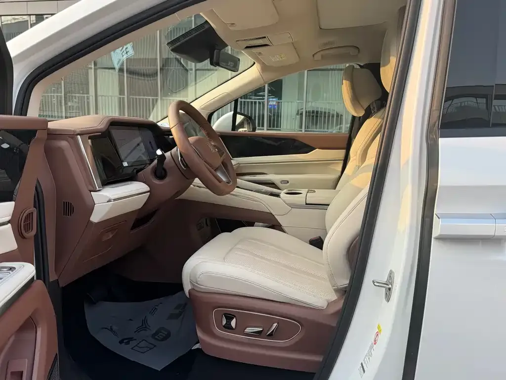 BYD Xia 2025 из CN, фото 6