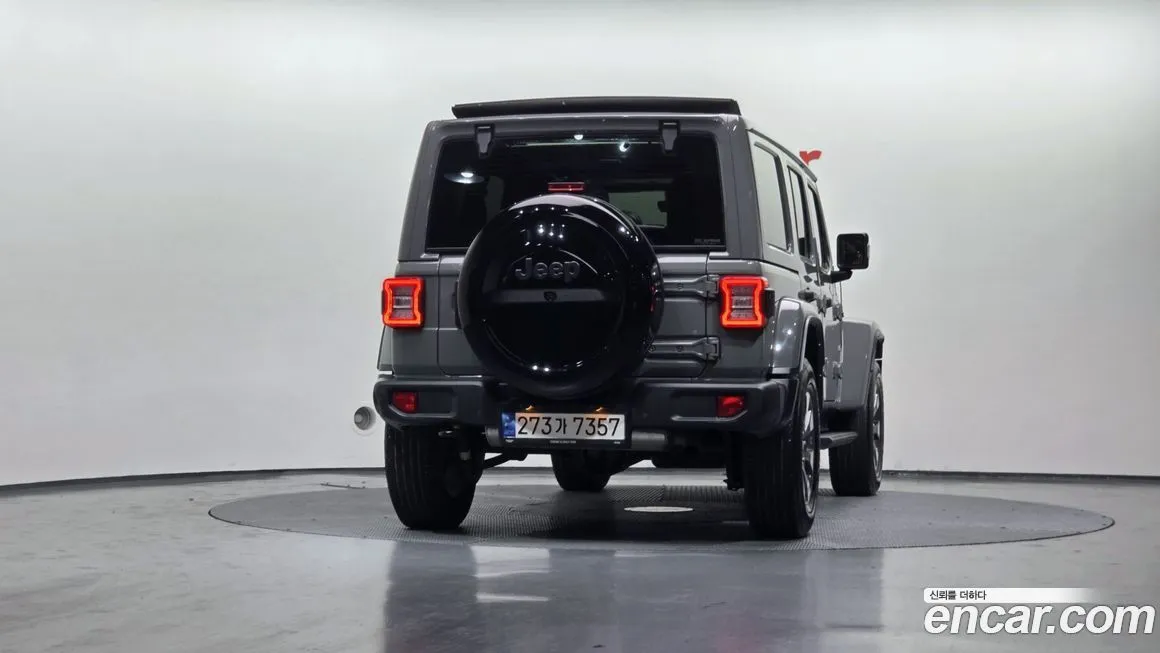 Jeep Wrangler — фото 4