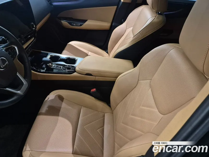 Lexus NX 2025 из KR, фото 5