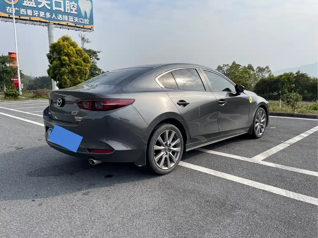 Mazda 3 Axela 2024 из CN, фото 4