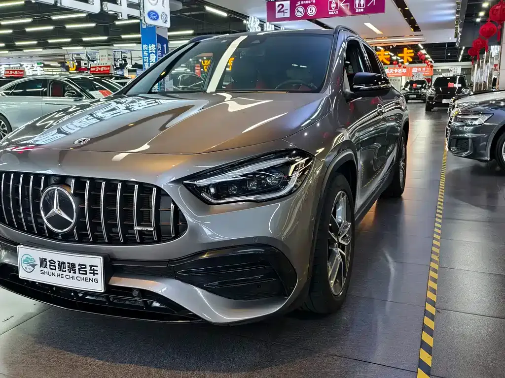 Mercedes-Benz GLA AMG — фото 1