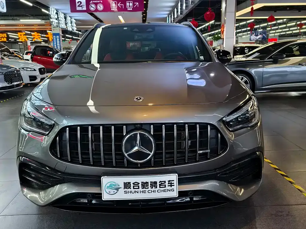 Mercedes-Benz GLA AMG — фото 3