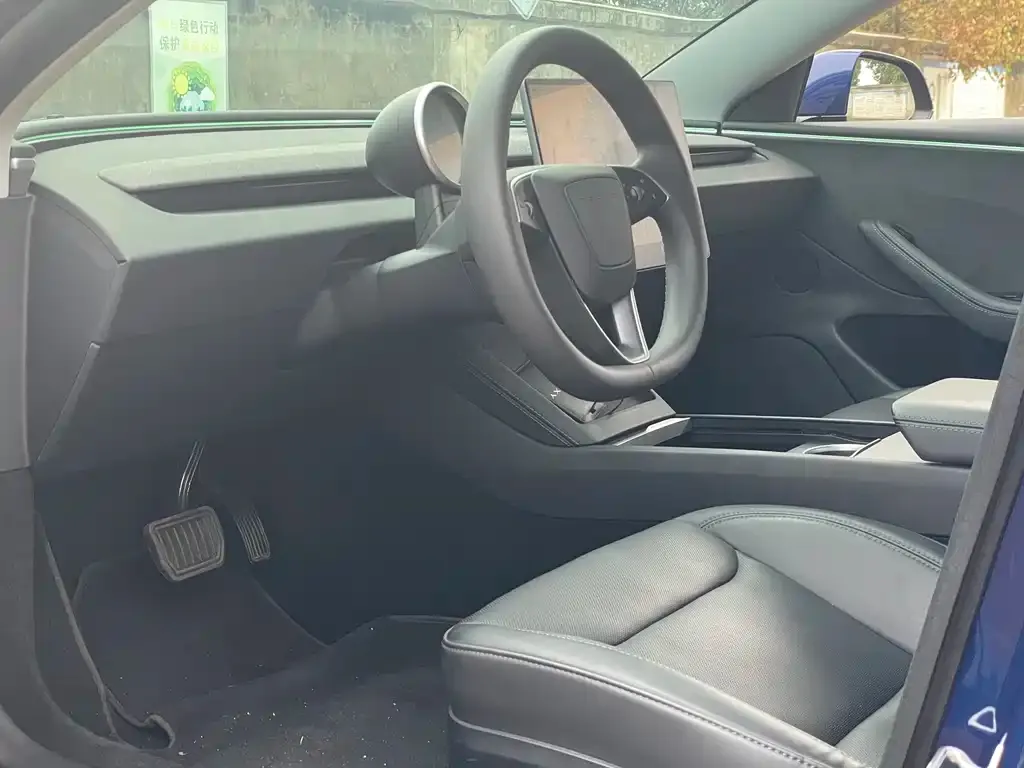 Tesla Model 3 2023 из CN, фото 5