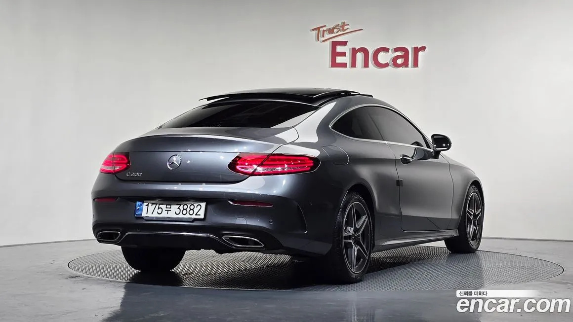 Mercedes-Benz C-Class 2021 из KR, фото 2