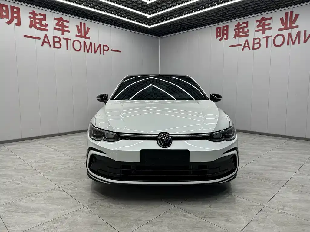 Volkswagen Golf 2021 из CN, фото 3
