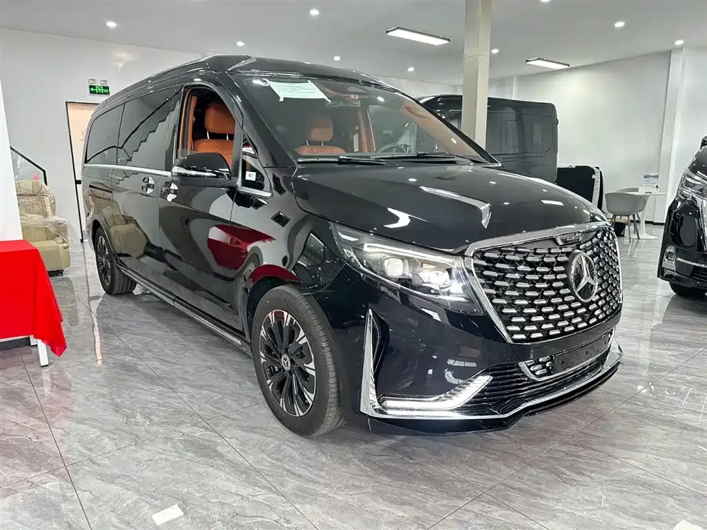 Mercedes-Benz V-Class 2025 из CN, фото 3