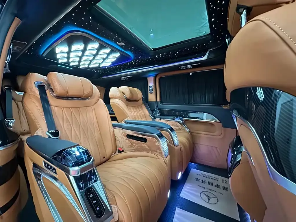 Mercedes-Benz V-Class 2025 из CN, фото 7
