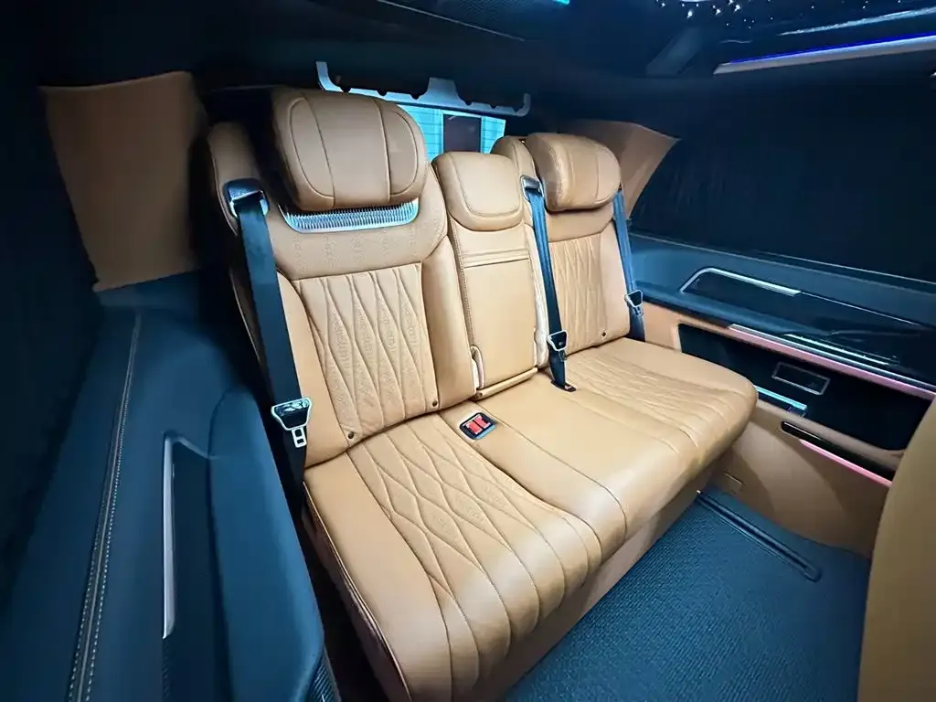 Mercedes-Benz V-Class 2025 из CN, фото 9