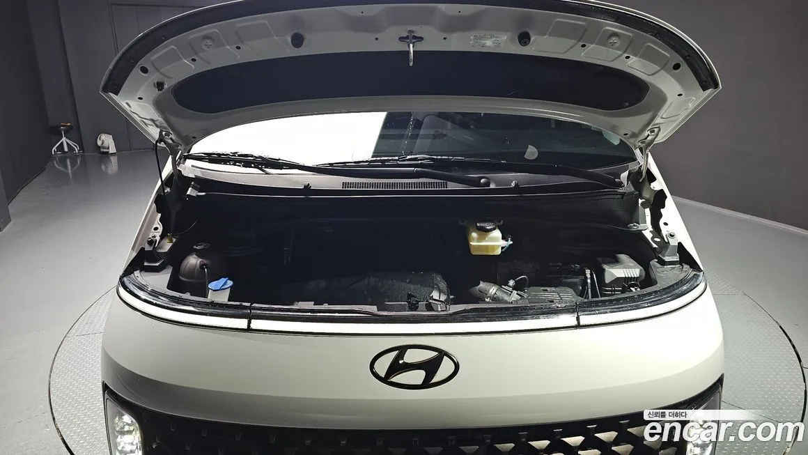 Hyundai Staria — фото 6