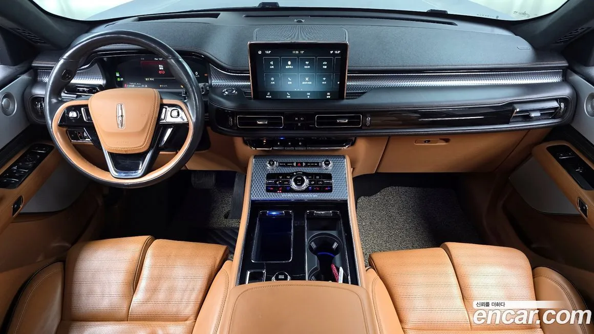 Lincoln Aviator — фото 7