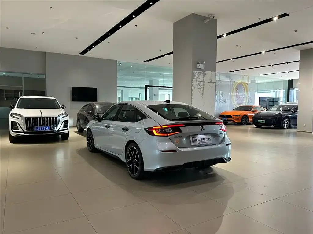 Honda Civic 2023 из CN, фото 7