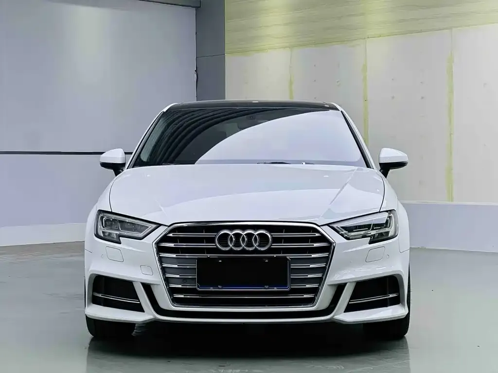 Audi A3 — фото 2