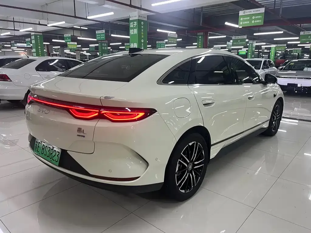 BYD Qin L 2025 из CN, фото 5