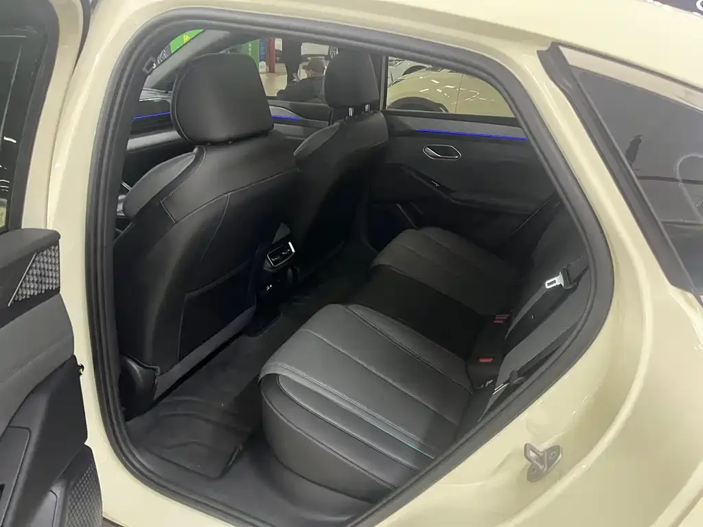 BYD Qin L 2025 из CN, фото 8