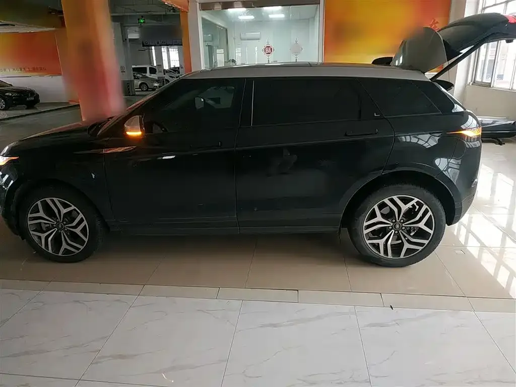 Land Rover Evoque 2022 из CN, фото 5