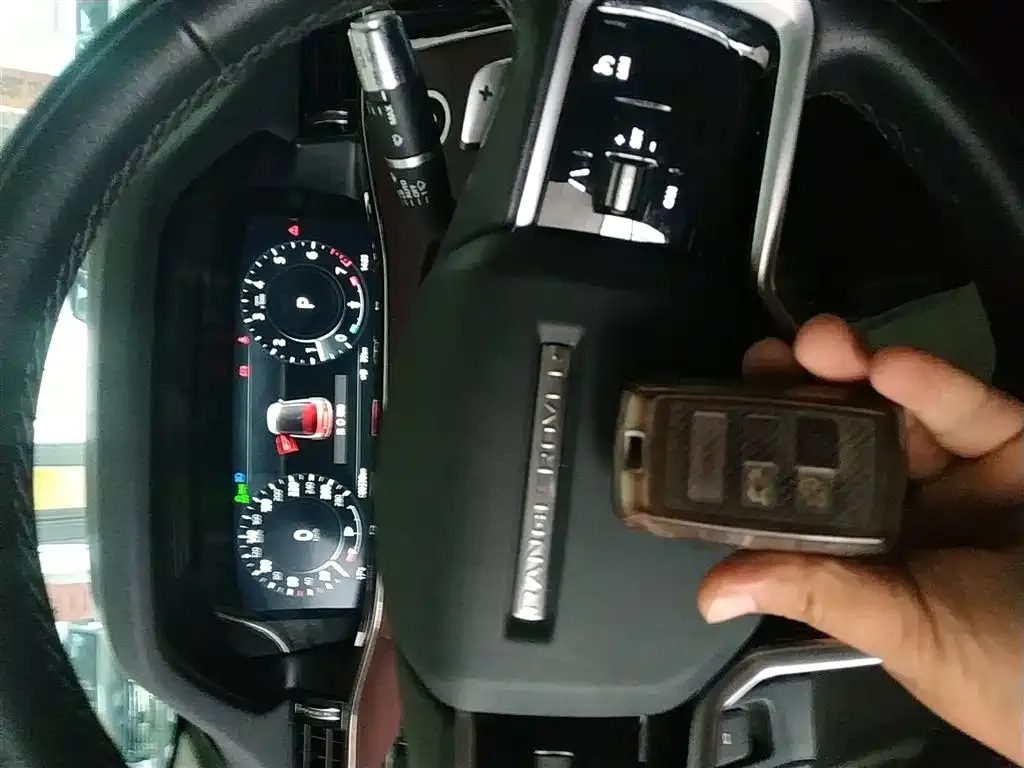 Land Rover Evoque 2022 из CN, фото 9