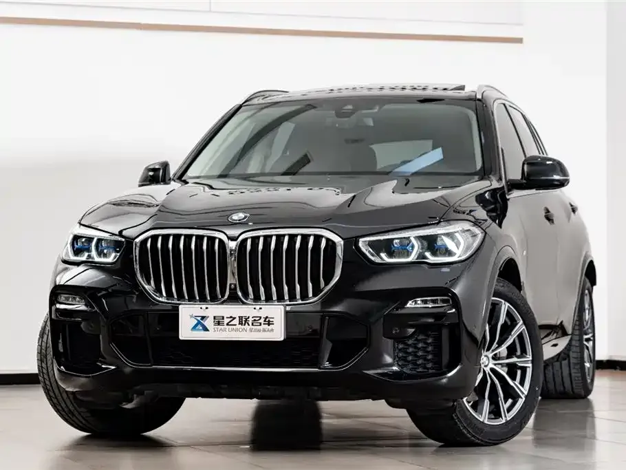 BMW X5 (Import) — фото 2