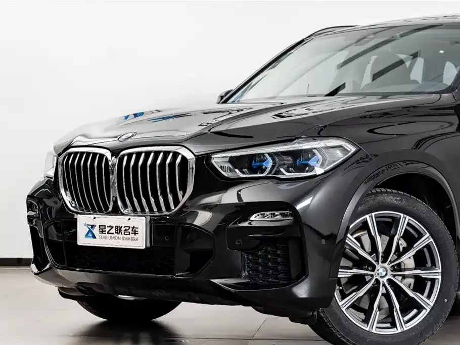 BMW X5 (Import) — фото 3