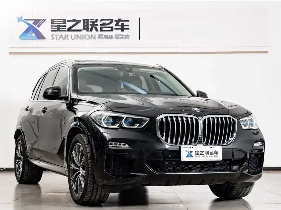 BMW X5 (Import) — фото 5