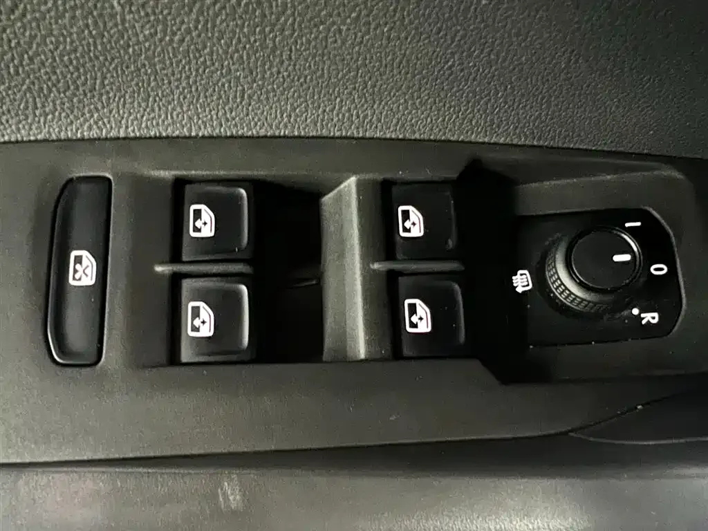 Volkswagen T-Cross 2021 из CN, фото 10