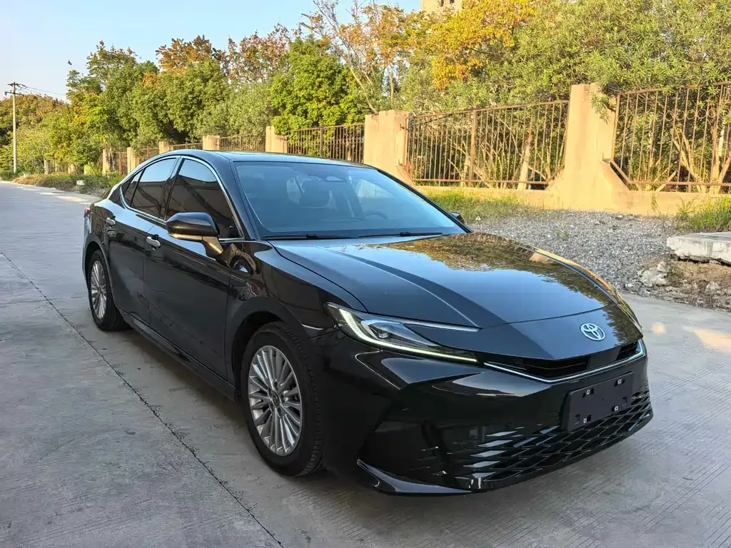 Toyota Camry 2024 из CN, фото 3